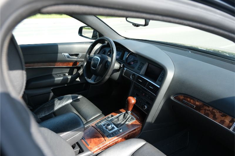 Audi A6 (4)